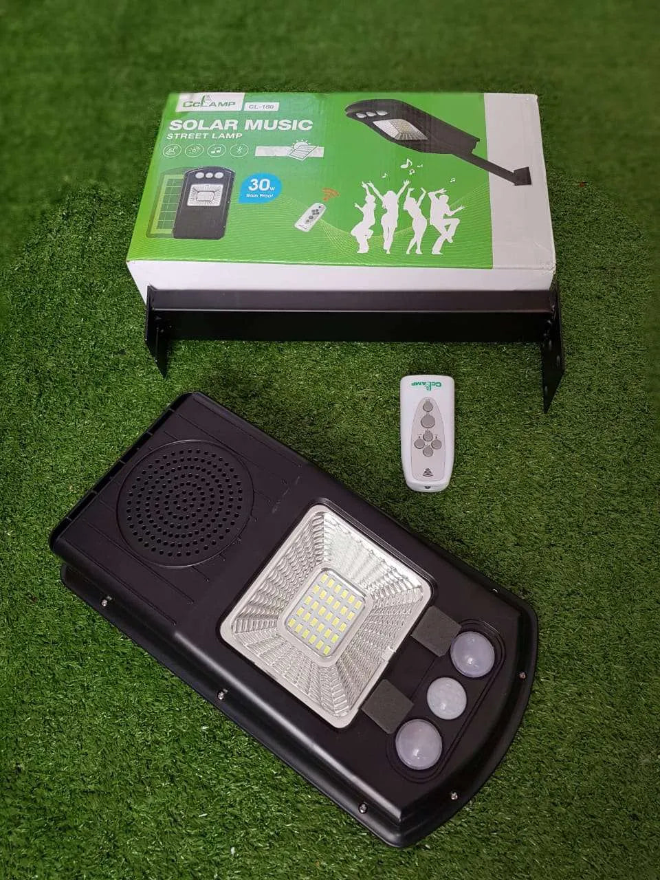 CCLamp100W Solar Music Street Lamp Bluetooth Rainproof Super Bright with Remote Control