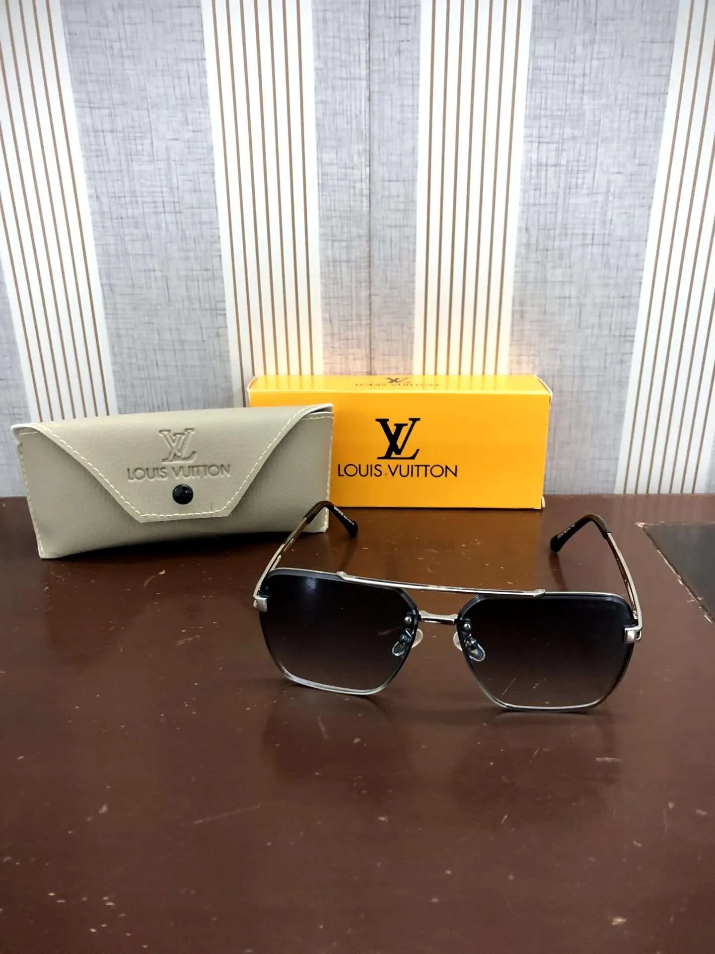 Made in Italy Louis Vuitton Z1720 Gradient Colors Metal Sunglasses 100% Original