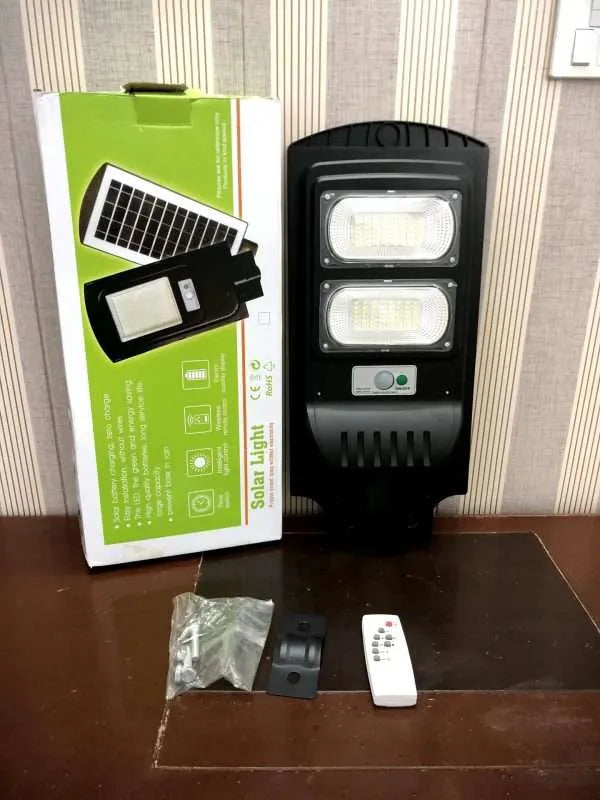 200W Solar LED Light Outdoor Most Powerful Outdoor Solar Light Remote Control Waterproof Light 12 Hours Backup